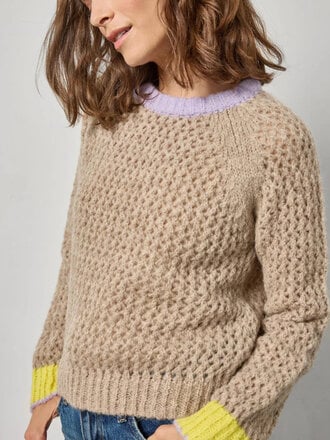 LILLA P Contrast Trim Crewneck Sweater