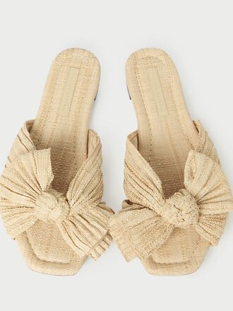 LOEFFLER RANDALL DAPHNE PLEATED KNOT FLAT SANDAL
