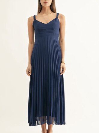ADELYN RAE Jilian Pleated Maxi Dress