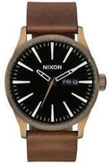 nixon nixon sentry leather watch brass/black/brown
