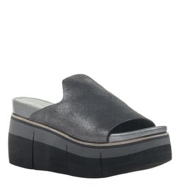 Flow Sandals in Pewter