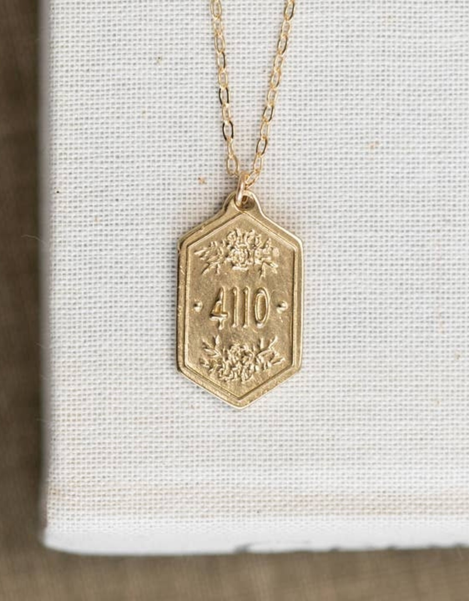Madison Sterling 22" Isaiah 41:10 (Original Pendant)
