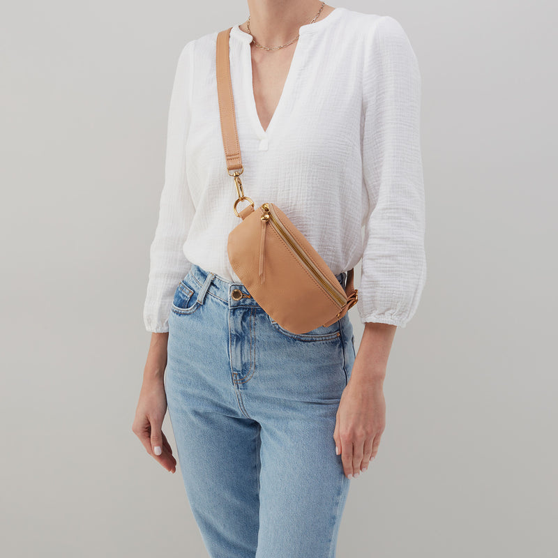 SO-82379SDST FERN BELT BAG SO-SDST - Heart of the South
