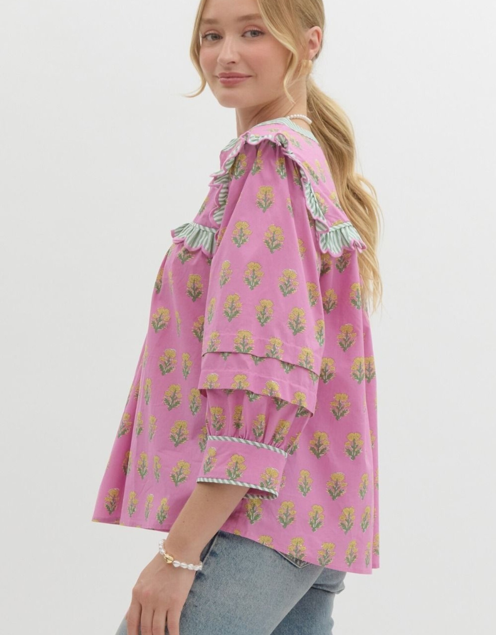 Botanical top w/ Striped Scallop Trim