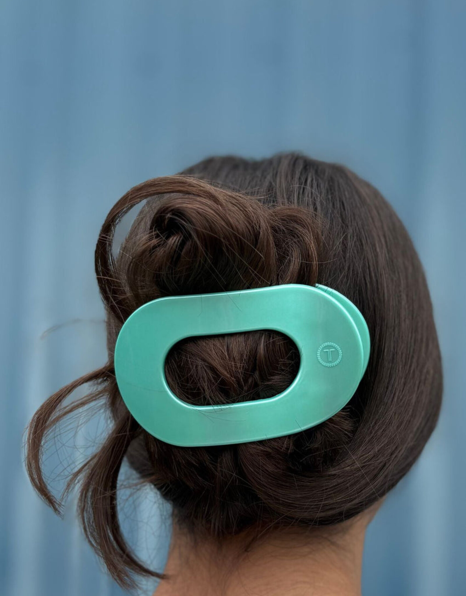 Teleties Teleties Flat Round Hair Clip- Totally Turquoise