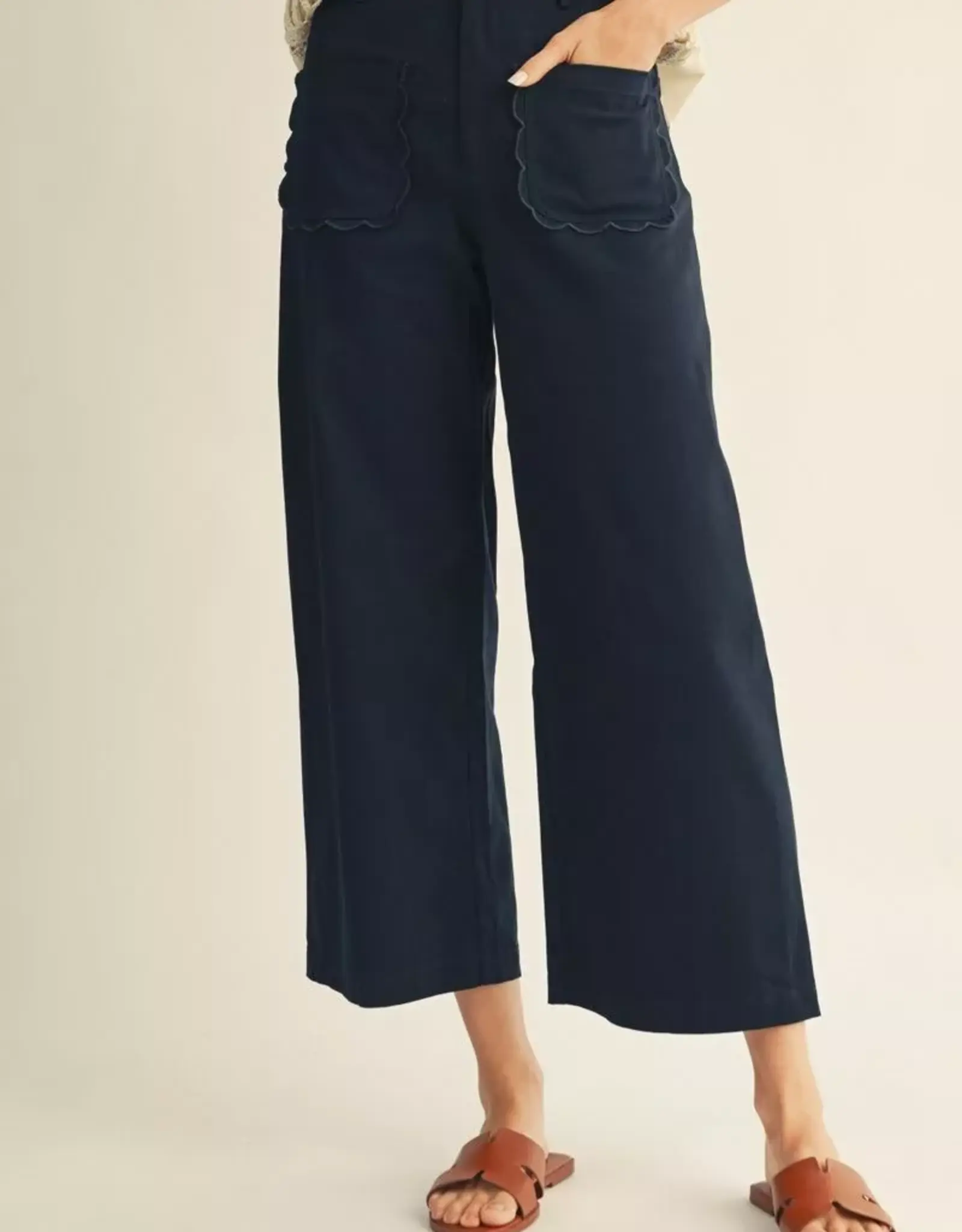 Navy Scallop Pocket Pant