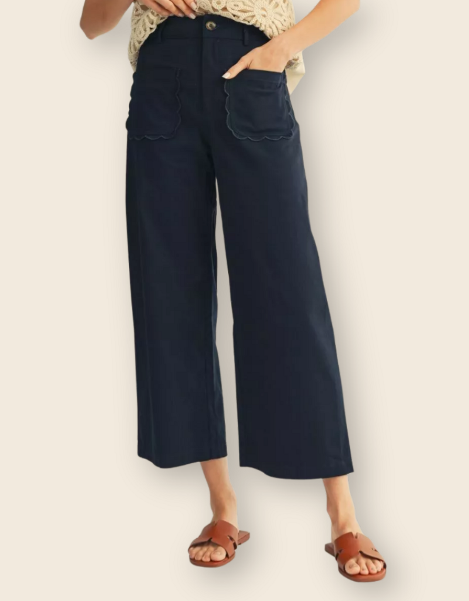 Navy Scallop Pocket Pant