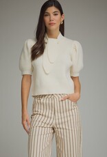 Cream S/S Puff Sleeve Sweater w/ Neck Tie