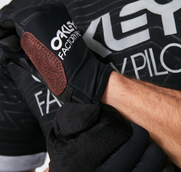 Oakley Oakley All Conditions Gloves