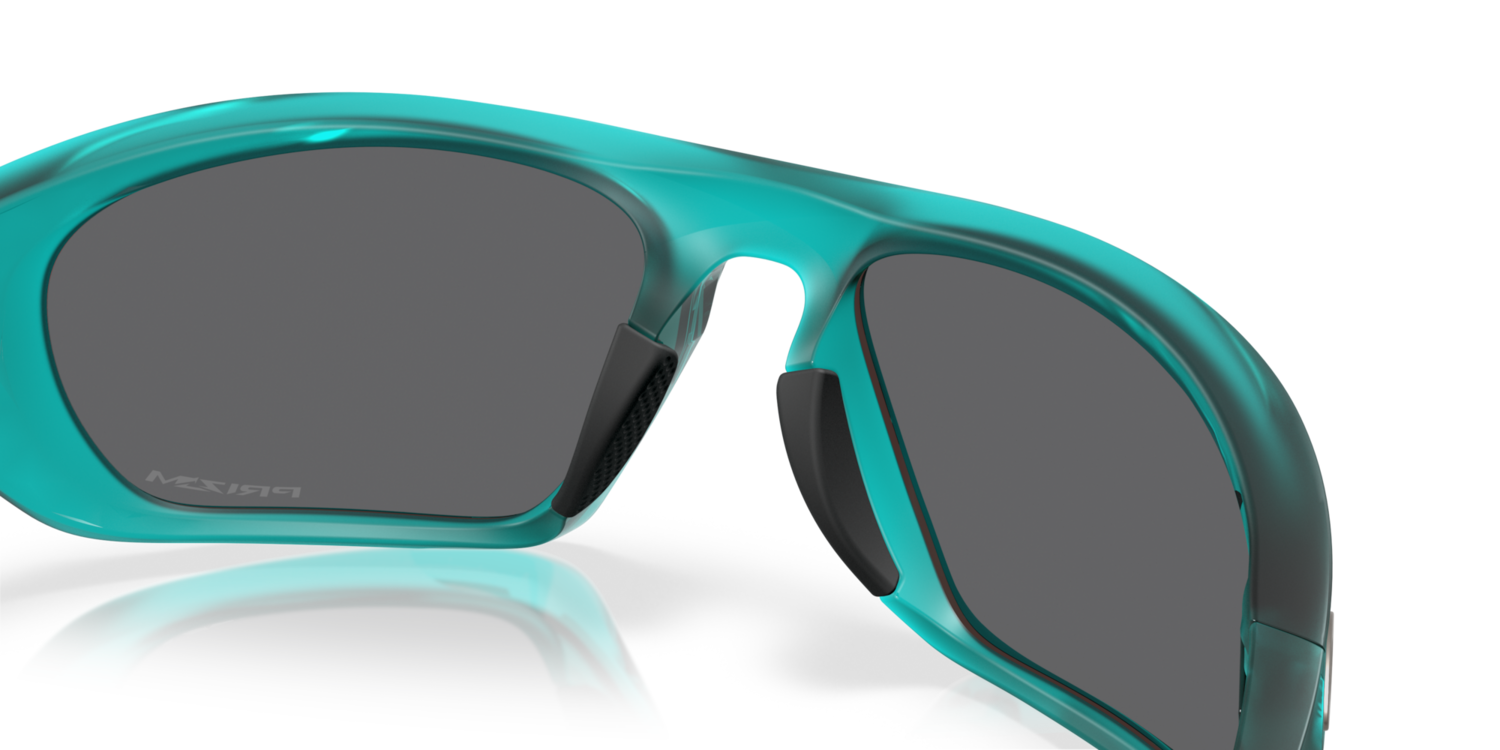 Oakley Lateralis Sunglasses - SOLNIX