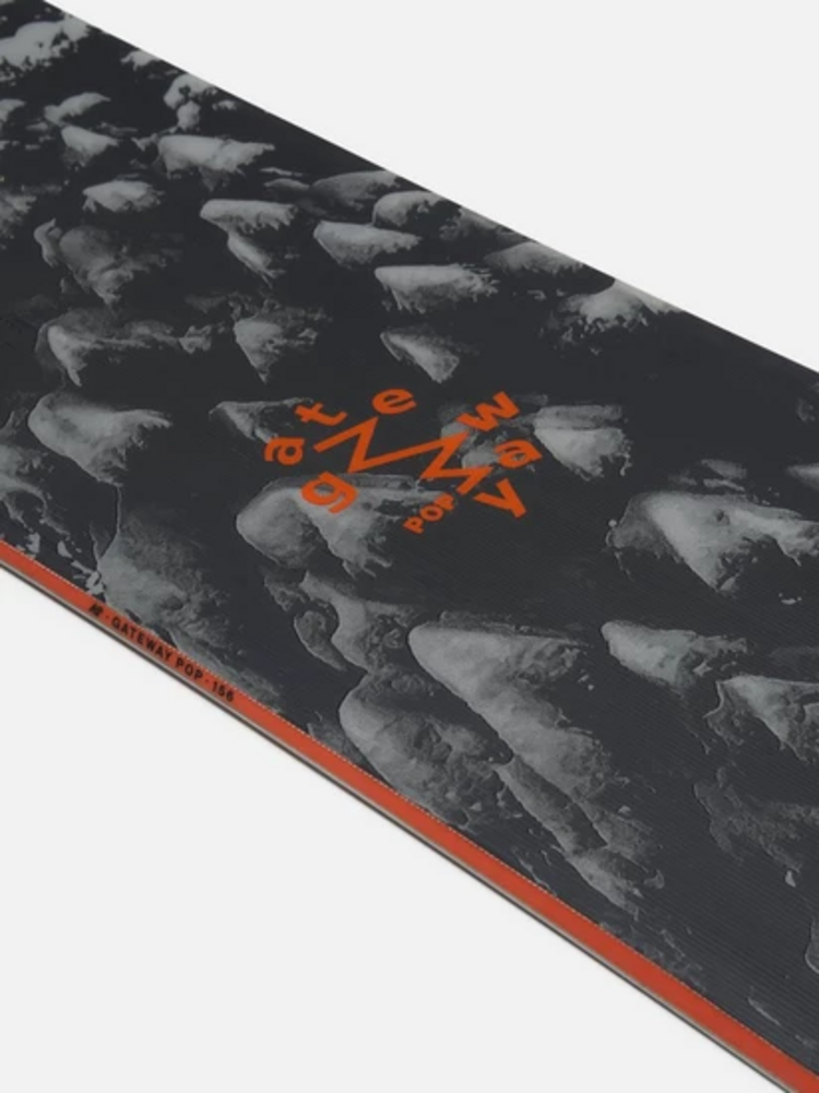 K2 Snowboards 2027 K2 Gateway Pop Snowboard