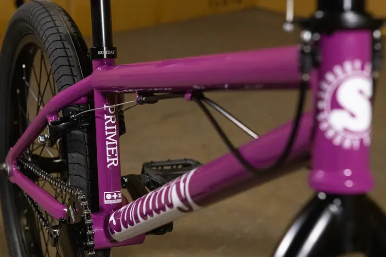 Sunday BIKE, SUNDAY PRIMER 20.5"  - GLOSS BERRY