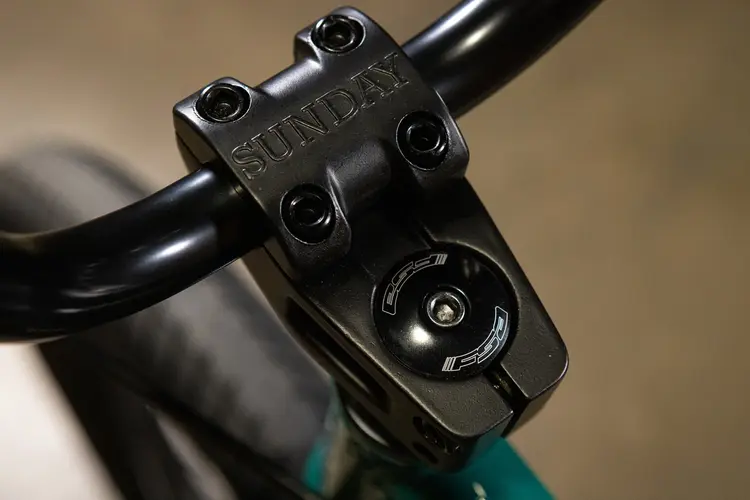 Sunday BIKE, SUNDAY PRIMER 20.75" - GLOSS PINE GREEN