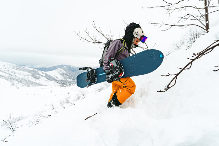 United Shapes 2027 United Shapes Cadet Snowboard