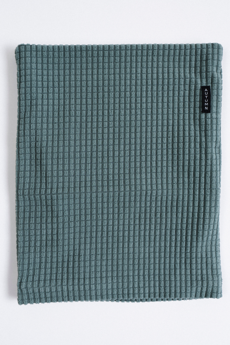Autumn 2027 Autumn Grid Fleece Neck Gaiter