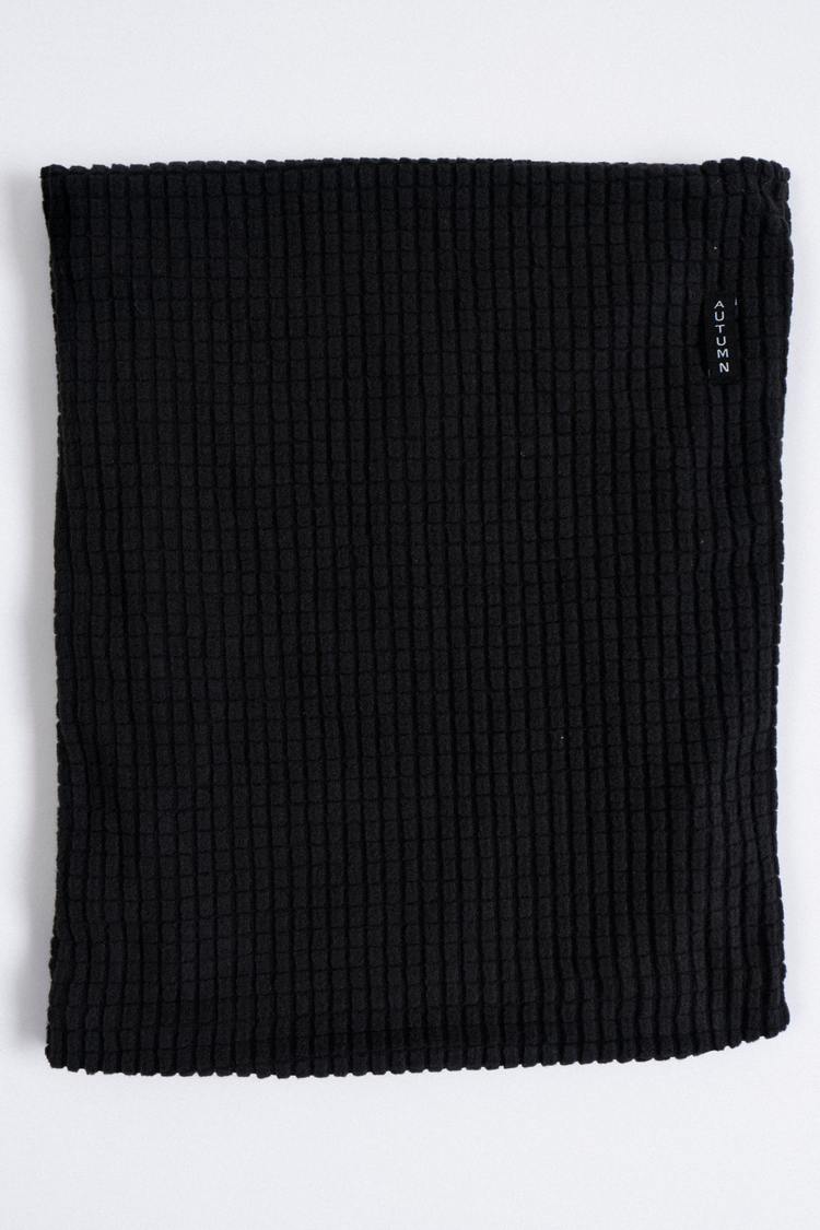 Autumn 2027 Autumn Grid Fleece Neck Gaiter