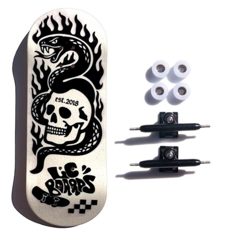LC Boards LC Boards X Artist Series Skull Complete