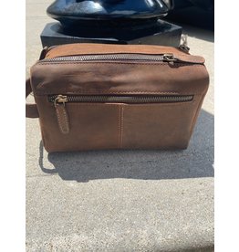 Cli Leather Dopp Bag
