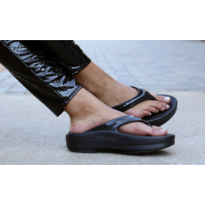 Oofos Oofos OOmega Thong Sandal 1410