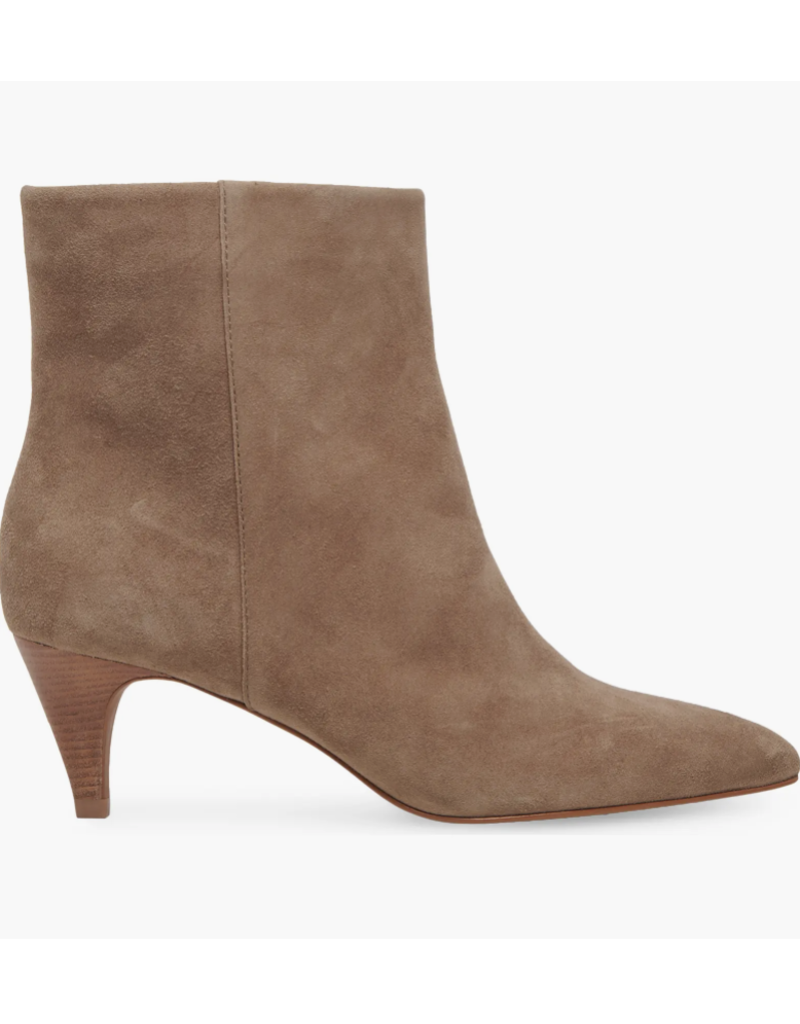 Dolce Vita Dolce Vita Dee Pointed Toe Bootie