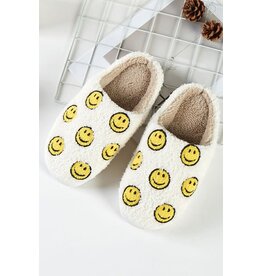 Hana Smile Pattern Slippers