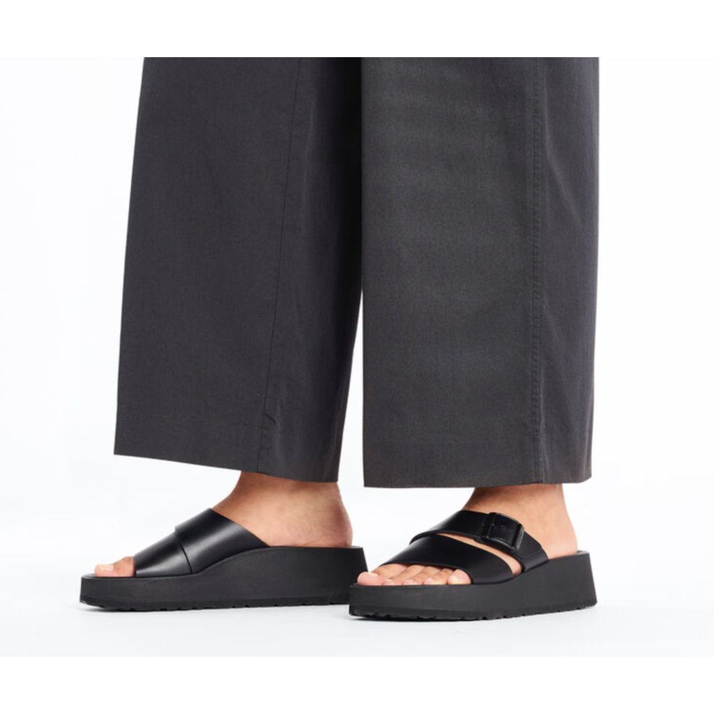Birkenstock Birkenstock Almina Sandal