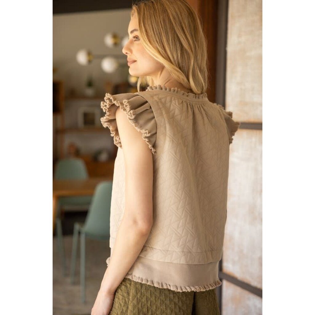 Voy Voy Elastic Banded Ruffle Vest Top
