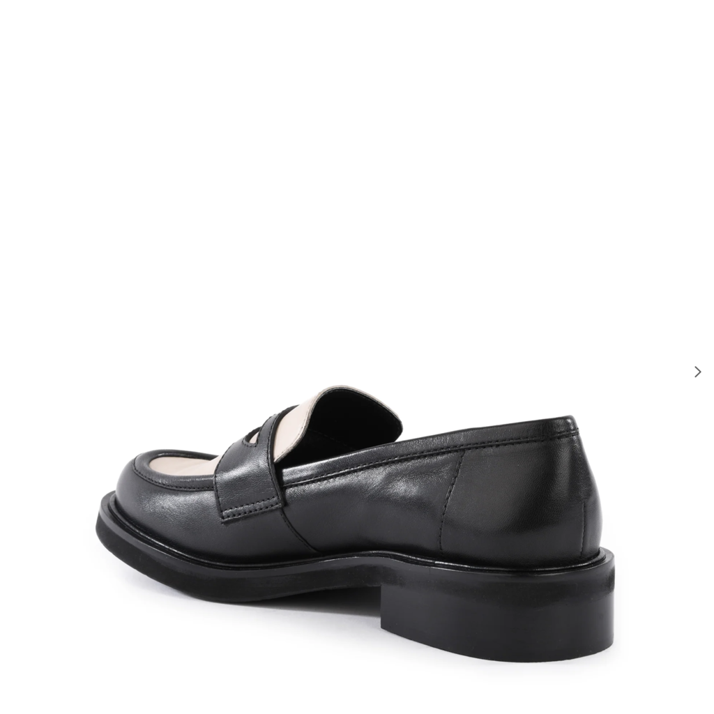 Seychelles Seychelles Superior Loafer