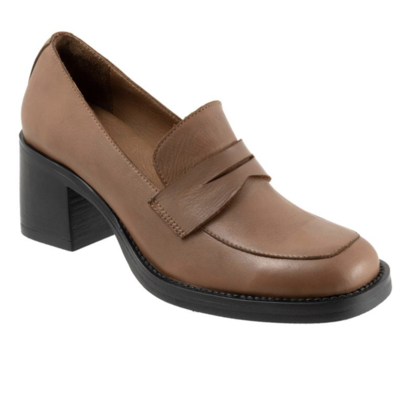 Bueno Ruth Penny Loafer Heel