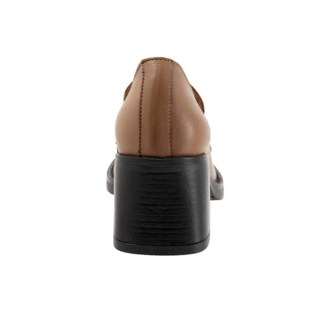 Bueno Bueno Ruth Penny Loafer Heel