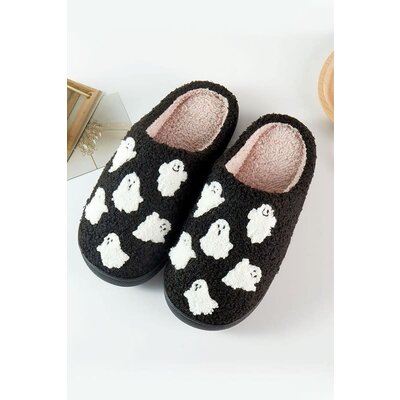 Love and Repeat Ghost Slipper
