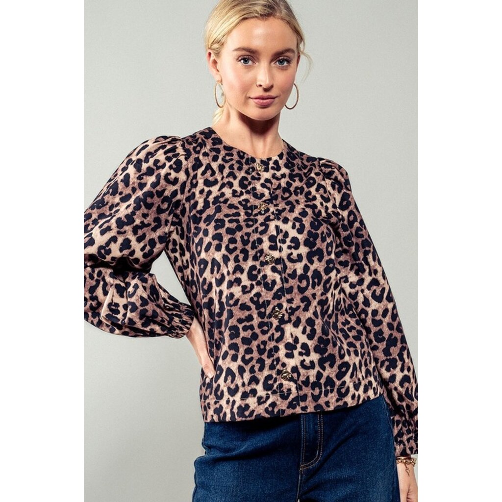 Trend Notes Trend Notes Untamed Elegance Buttoned Top