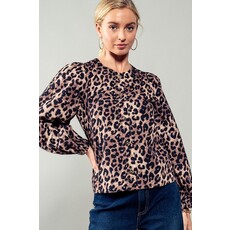 Trend Notes Trend Notes Untamed Elegance Buttoned Top