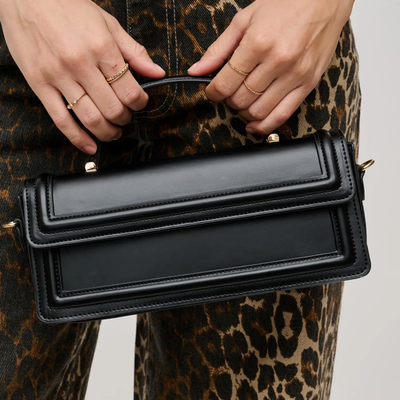 Urban Expressions Ruby East West Crossbody