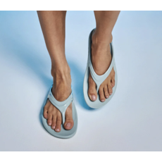 Oofos Oofos OOLala Thong Sandal