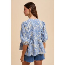 Anniewear Anniewear Floral Embroidery Blouse