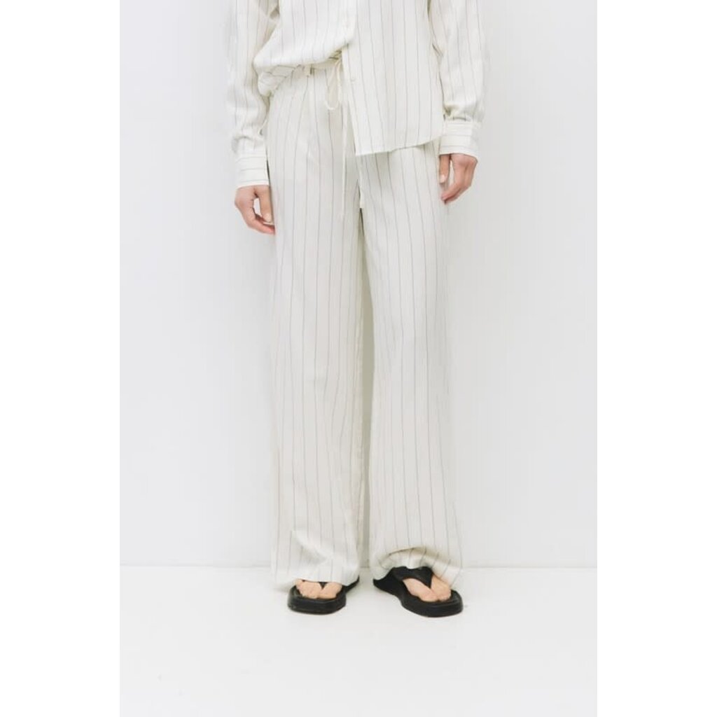 Mod Ref Mod Ref The Raquel Pants