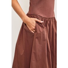 Mustard Seed Mustard Seed Balloon Hem Sleeveless Midi Dress