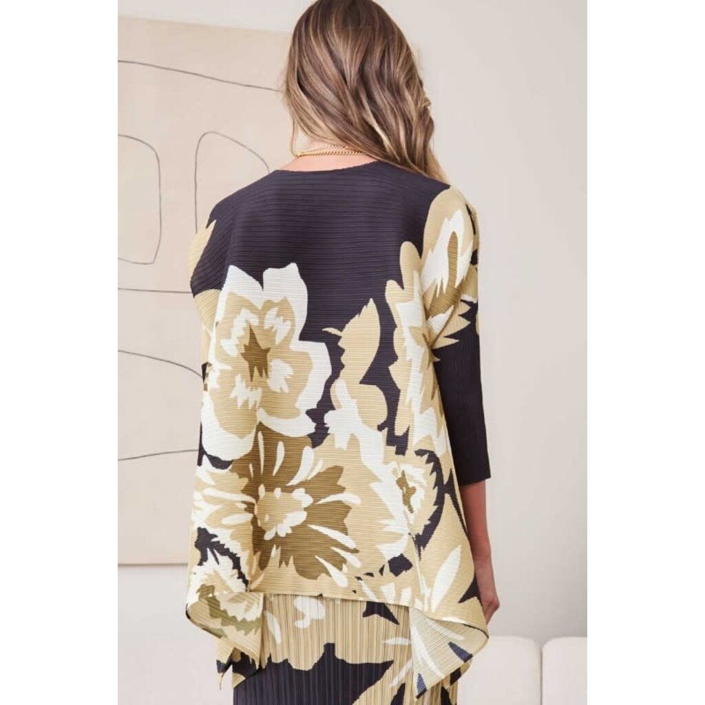 Current Air Current Air Floral Printed Dolman Sleeve Top