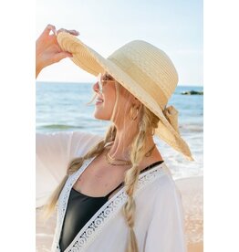 Aili's Corner Scallop Edge Bow Accent Sunhat