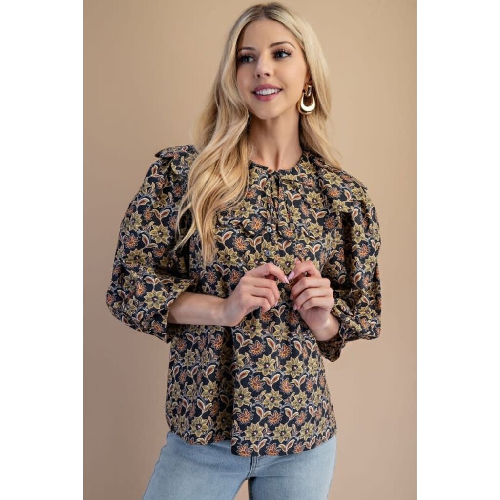 Gigio Gigio Scalloped Peter Pan Collar Blouse