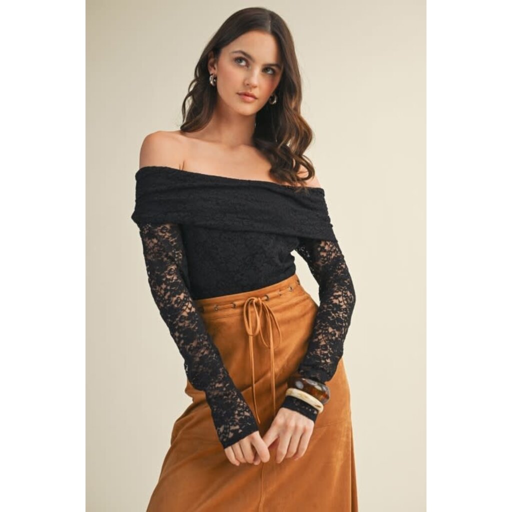 Mustard Seed Mustard Seed Scrunch Side Off Shoulder Lace Top