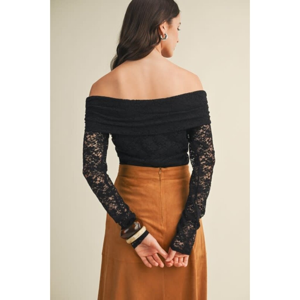 Mustard Seed Mustard Seed Scrunch Side Off Shoulder Lace Top