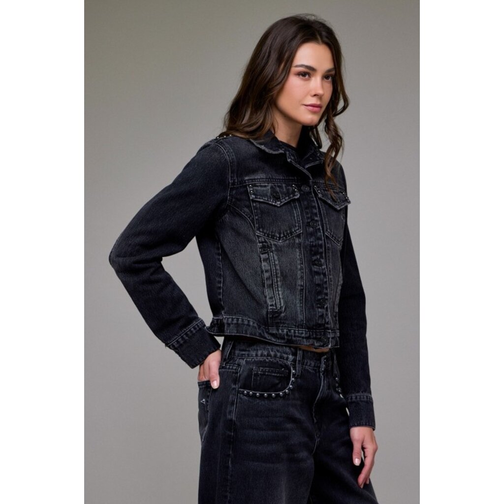 Hidden Hidden Fitted Trucker Jacket