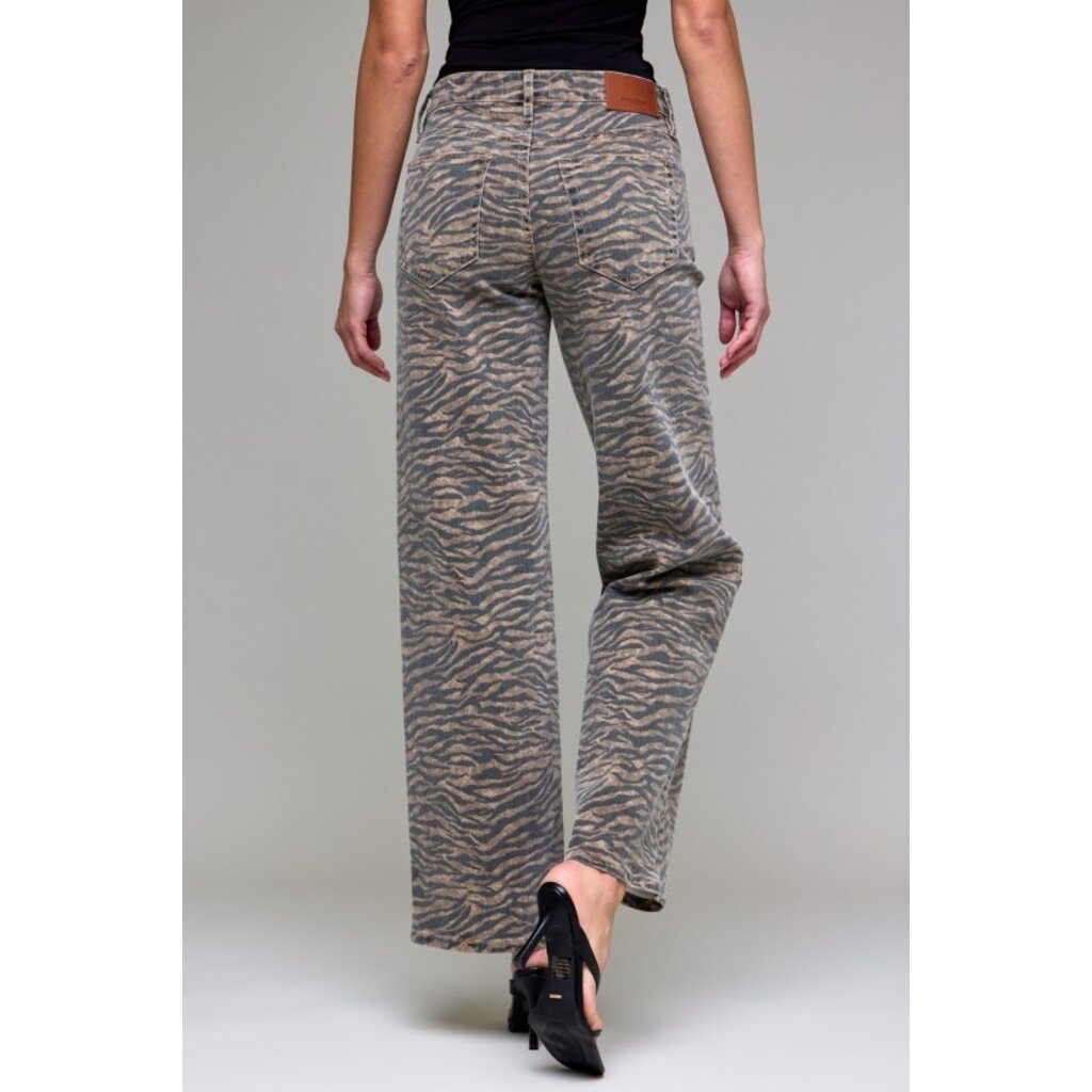 Hidden Hidden Mid Rise Logan Dad Jean