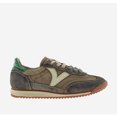 Victoria Saturno Sneaker