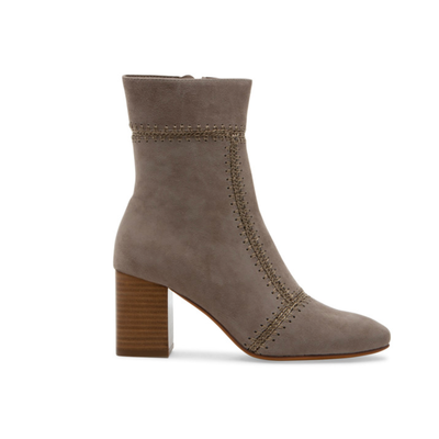 Silent D Story Boot