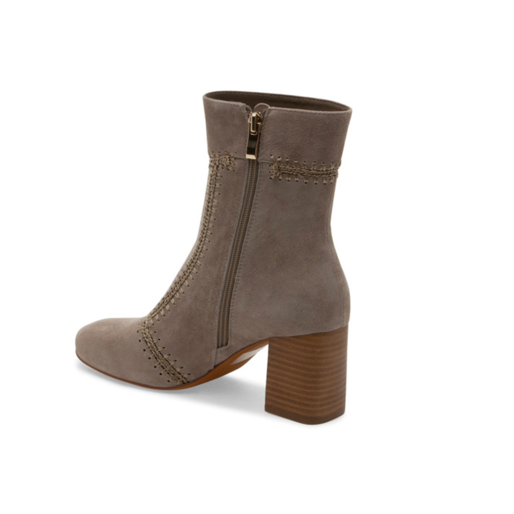 Silent D Silent D Story Boot