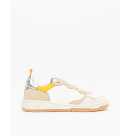 Oncept Phoenix Sneaker