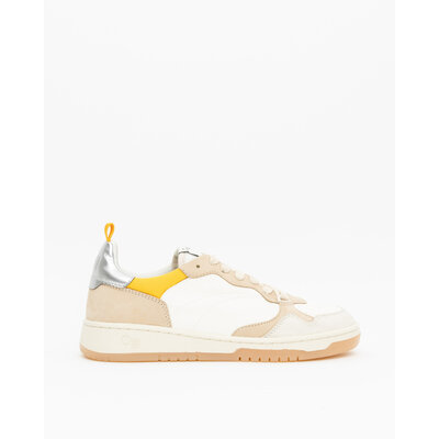 Oncept Phoenix Sneaker